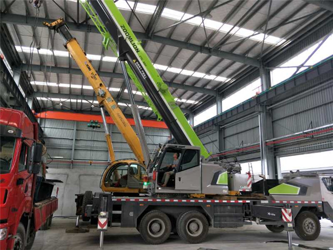 东莞市高空车出租需要注意哪些安全事项？