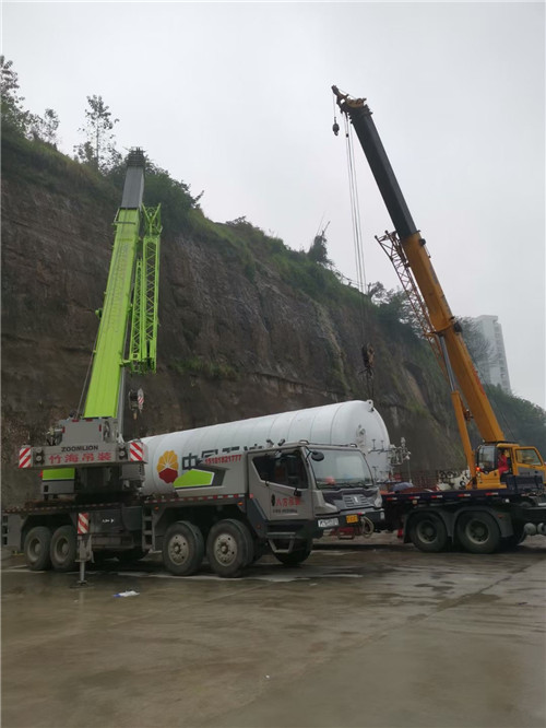 东莞市“不怕风雨冻”—— 吊车的 “恶劣环境适应” 技术